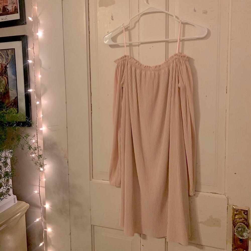 pastel pink off the shoulder long-sleeved dress